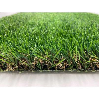 PE+PP rumput sintetis untuk lapangan golf proyek lansekap halaman belakang lembut